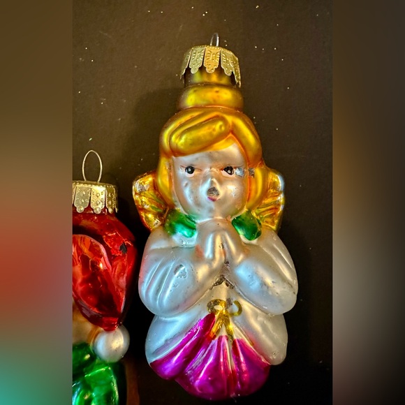 Vintage Ornaments Set of 3, Made in China. 2 Angels, 1 bear Hand blown NO BOX - Picture 3 of 10